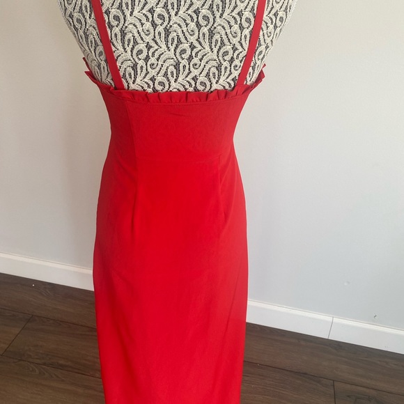 Sweetheart midi summer dress with frilled detailing - Picture 2 of 3